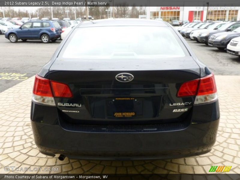 Deep Indigo Pearl / Warm Ivory 2012 Subaru Legacy 2.5i