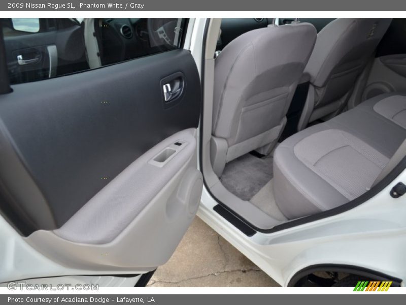 Phantom White / Gray 2009 Nissan Rogue SL