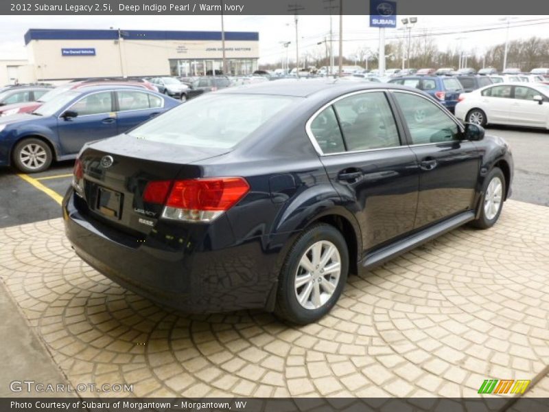 Deep Indigo Pearl / Warm Ivory 2012 Subaru Legacy 2.5i