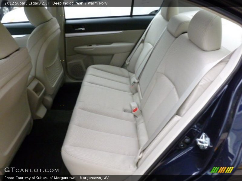 Deep Indigo Pearl / Warm Ivory 2012 Subaru Legacy 2.5i