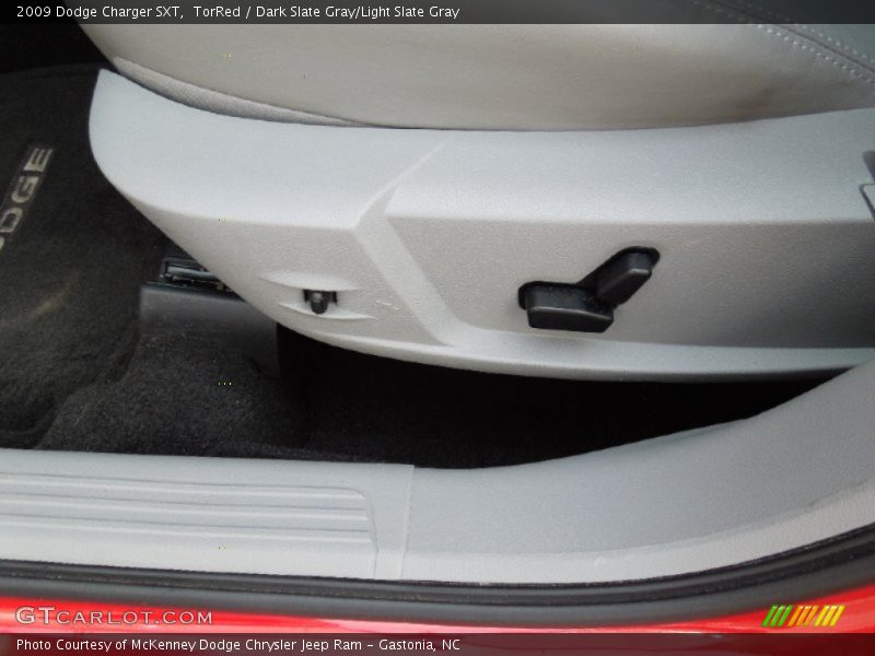 TorRed / Dark Slate Gray/Light Slate Gray 2009 Dodge Charger SXT