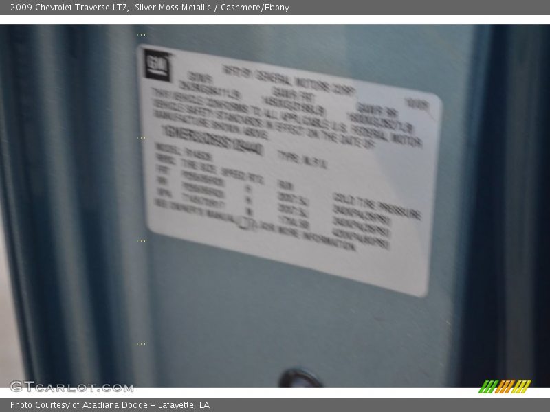 Silver Moss Metallic / Cashmere/Ebony 2009 Chevrolet Traverse LTZ