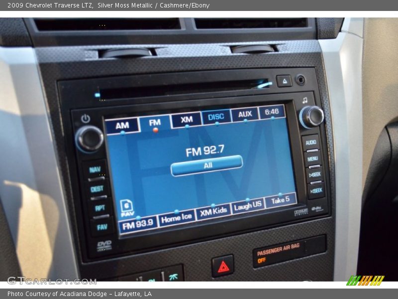 Silver Moss Metallic / Cashmere/Ebony 2009 Chevrolet Traverse LTZ