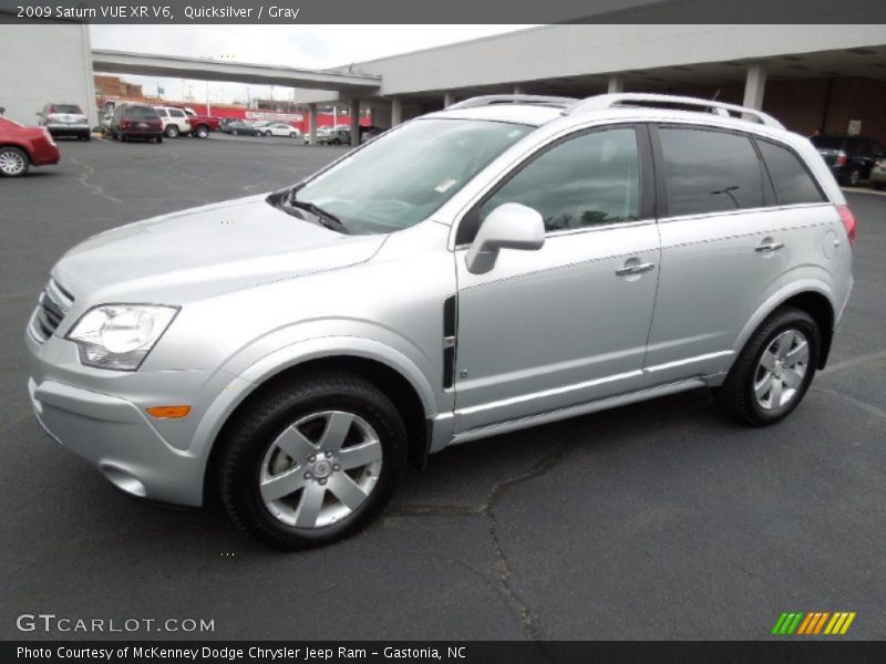 Quicksilver / Gray 2009 Saturn VUE XR V6
