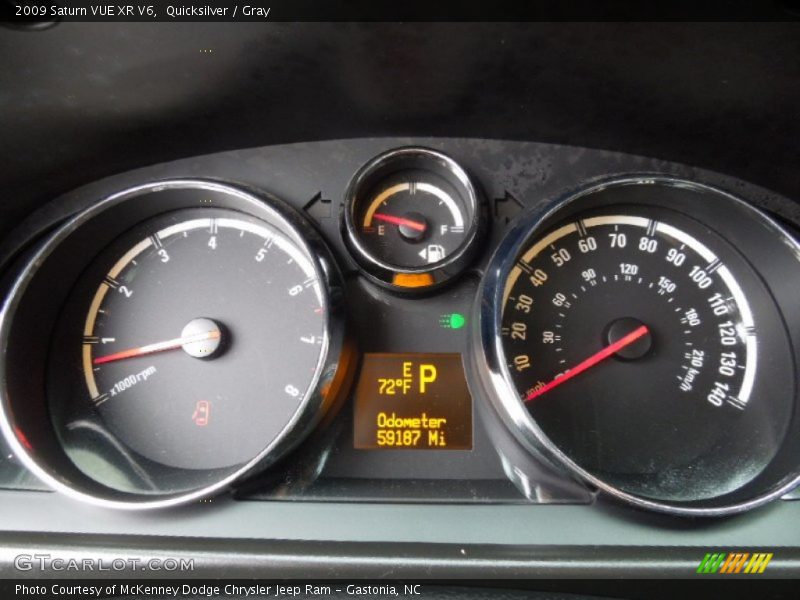 Quicksilver / Gray 2009 Saturn VUE XR V6