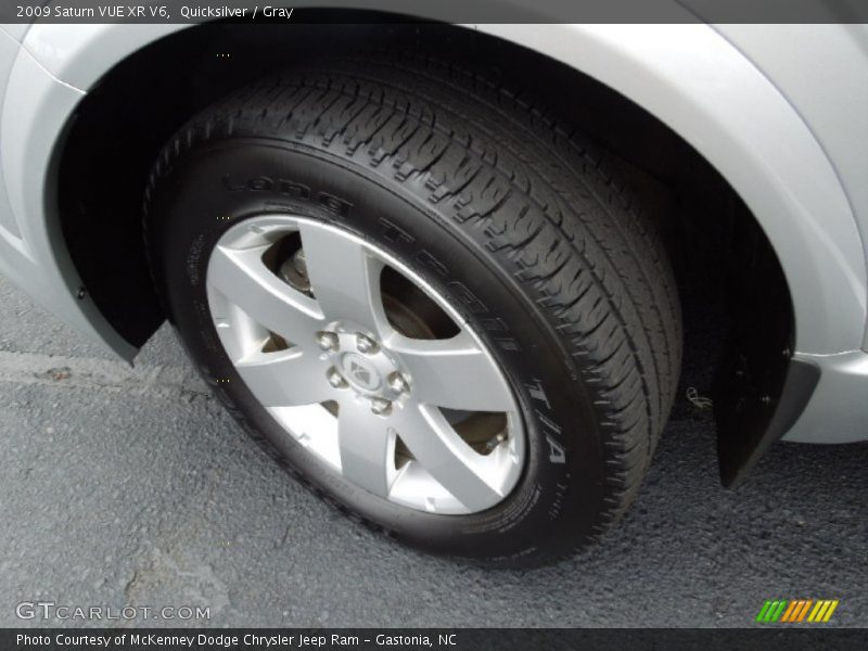 Quicksilver / Gray 2009 Saturn VUE XR V6