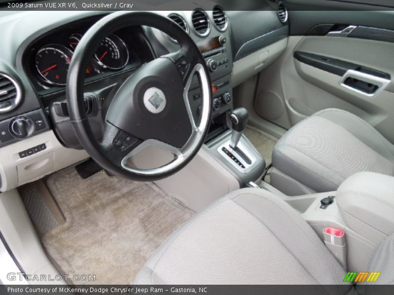 Quicksilver / Gray 2009 Saturn VUE XR V6