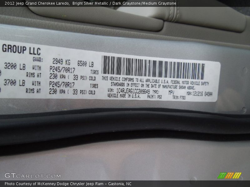 Bright Silver Metallic / Dark Graystone/Medium Graystone 2012 Jeep Grand Cherokee Laredo