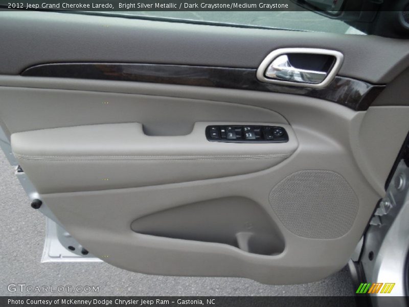 Bright Silver Metallic / Dark Graystone/Medium Graystone 2012 Jeep Grand Cherokee Laredo