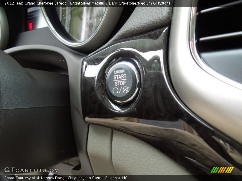 Bright Silver Metallic / Dark Graystone/Medium Graystone 2012 Jeep Grand Cherokee Laredo