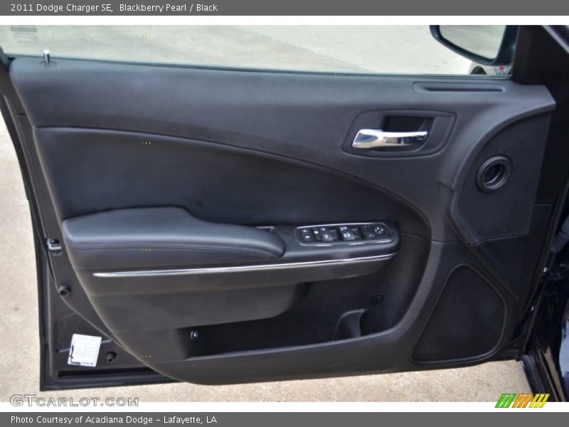 Blackberry Pearl / Black 2011 Dodge Charger SE