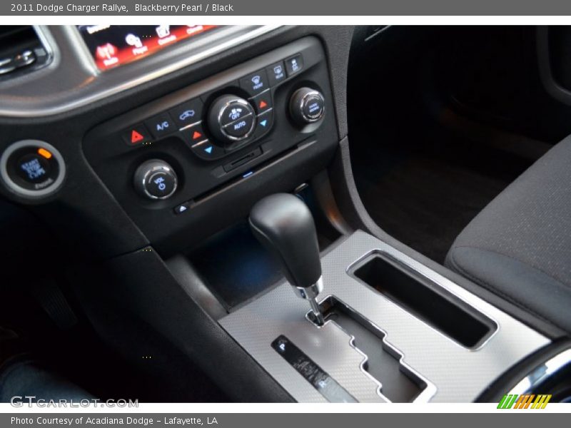 Blackberry Pearl / Black 2011 Dodge Charger Rallye