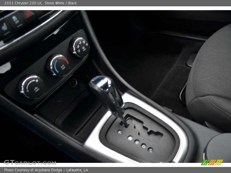 Stone White / Black 2011 Chrysler 200 LX