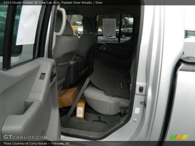 Radiant Silver Metallic / Steel 2010 Nissan Frontier SE Crew Cab 4x4