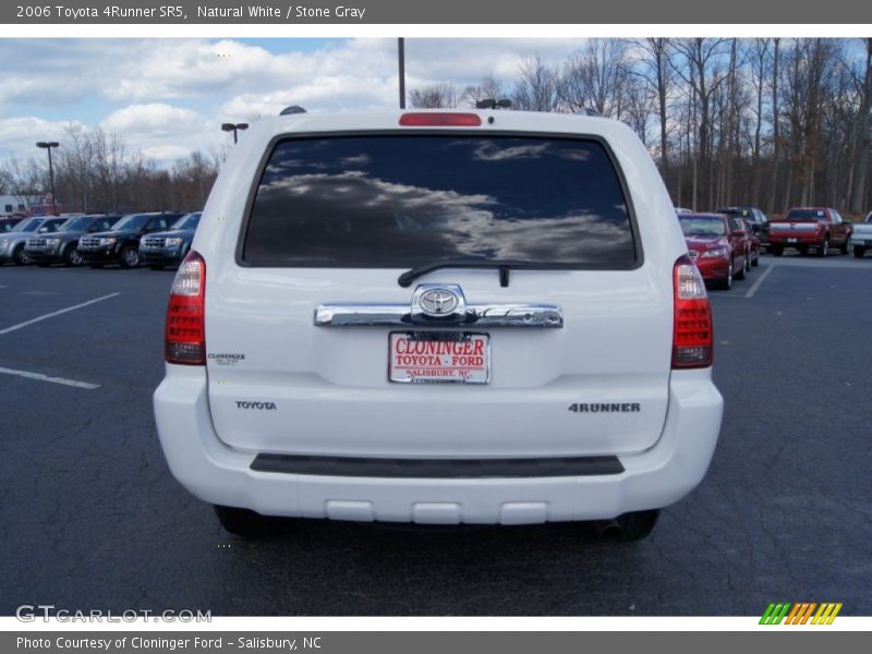 Natural White / Stone Gray 2006 Toyota 4Runner SR5