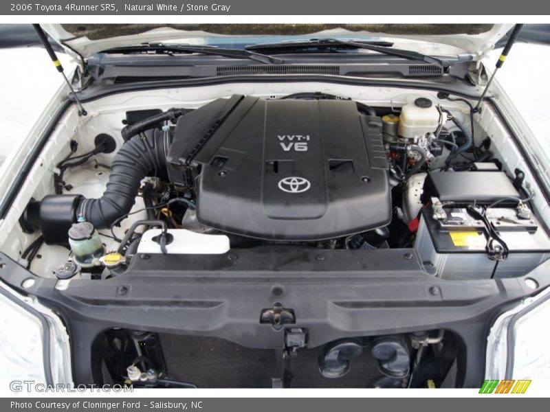 Natural White / Stone Gray 2006 Toyota 4Runner SR5