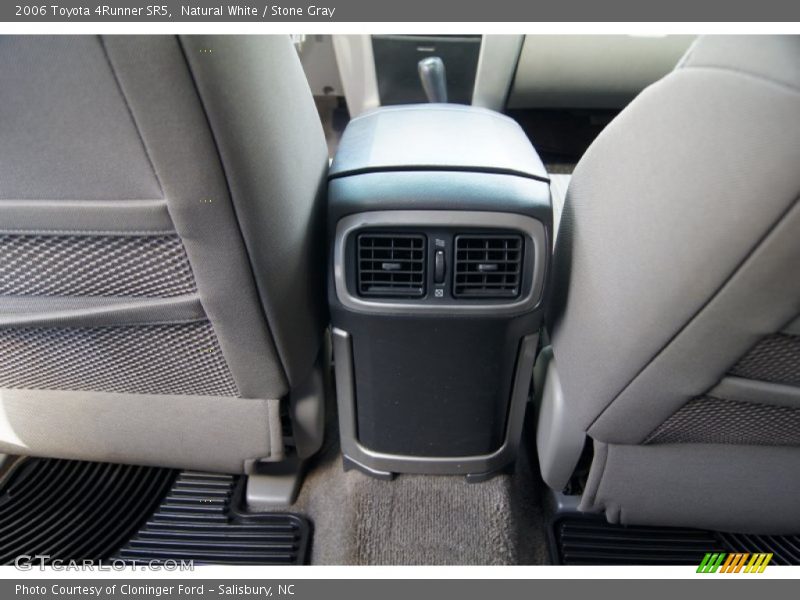 Natural White / Stone Gray 2006 Toyota 4Runner SR5