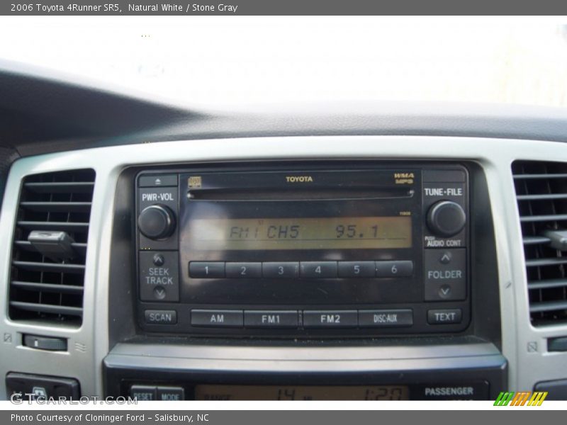 Natural White / Stone Gray 2006 Toyota 4Runner SR5