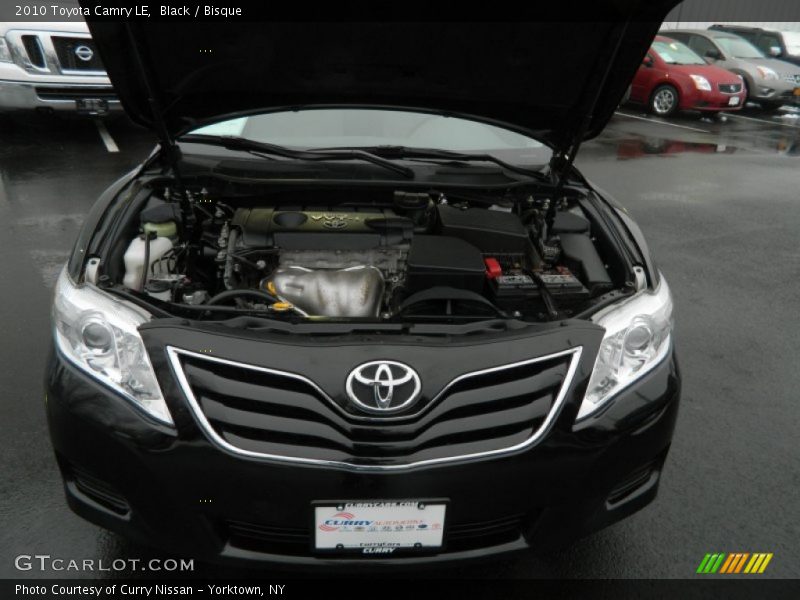 Black / Bisque 2010 Toyota Camry LE