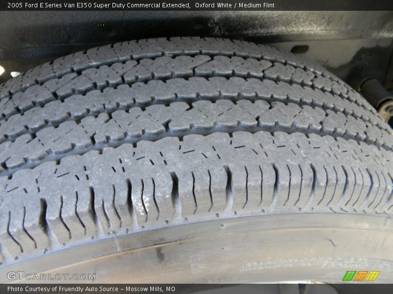 Oxford White / Medium Flint 2005 Ford E Series Van E350 Super Duty Commercial Extended