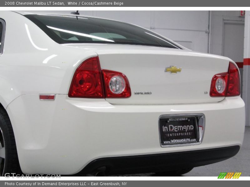 White / Cocoa/Cashmere Beige 2008 Chevrolet Malibu LT Sedan