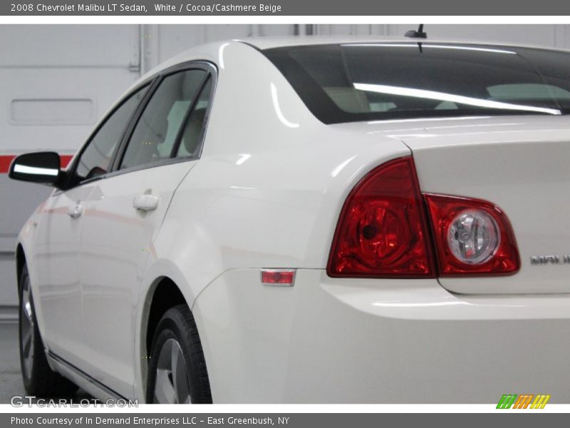 White / Cocoa/Cashmere Beige 2008 Chevrolet Malibu LT Sedan