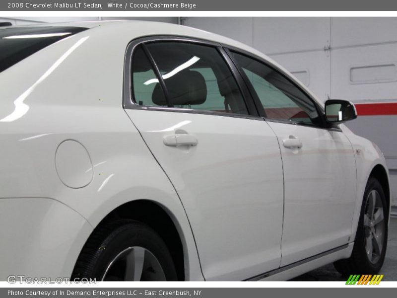 White / Cocoa/Cashmere Beige 2008 Chevrolet Malibu LT Sedan