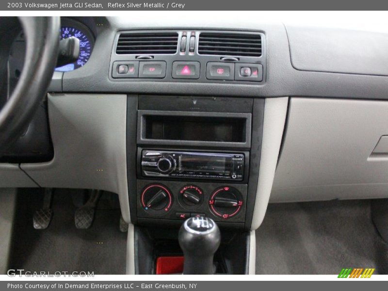 Reflex Silver Metallic / Grey 2003 Volkswagen Jetta GLI Sedan