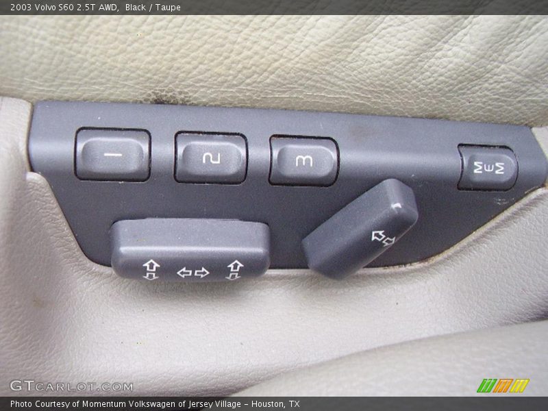 Black / Taupe 2003 Volvo S60 2.5T AWD