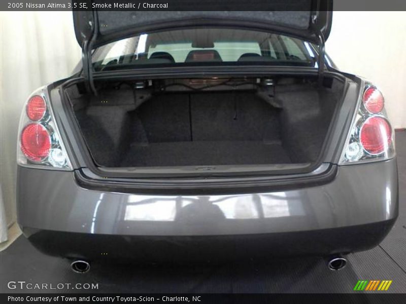 Smoke Metallic / Charcoal 2005 Nissan Altima 3.5 SE
