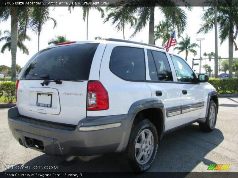 Arctic White / Dark Gray/Light Gray 2006 Isuzu Ascender S