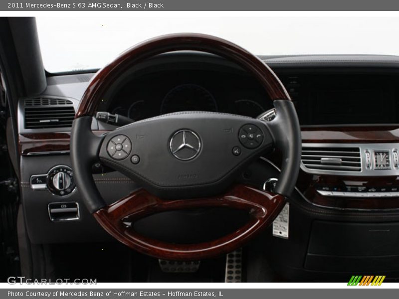  2011 S 63 AMG Sedan Steering Wheel