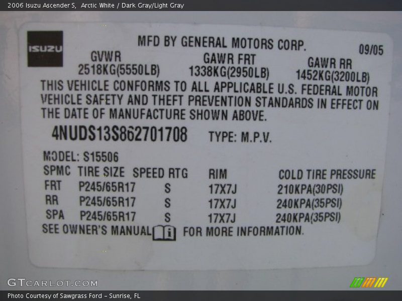 Arctic White / Dark Gray/Light Gray 2006 Isuzu Ascender S