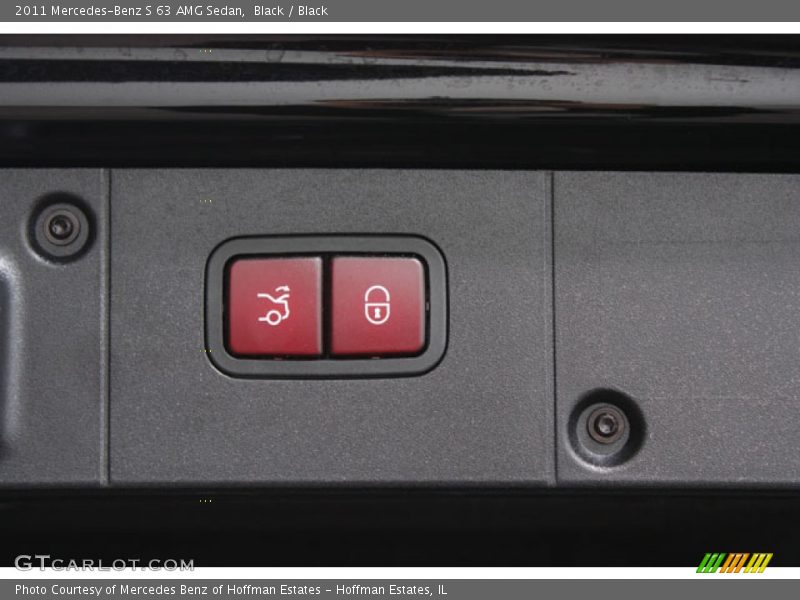 Black / Black 2011 Mercedes-Benz S 63 AMG Sedan