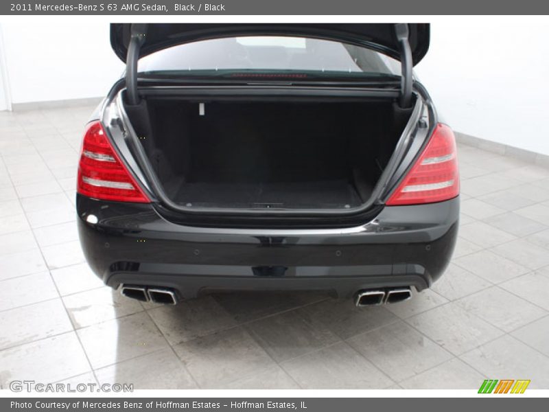 Black / Black 2011 Mercedes-Benz S 63 AMG Sedan
