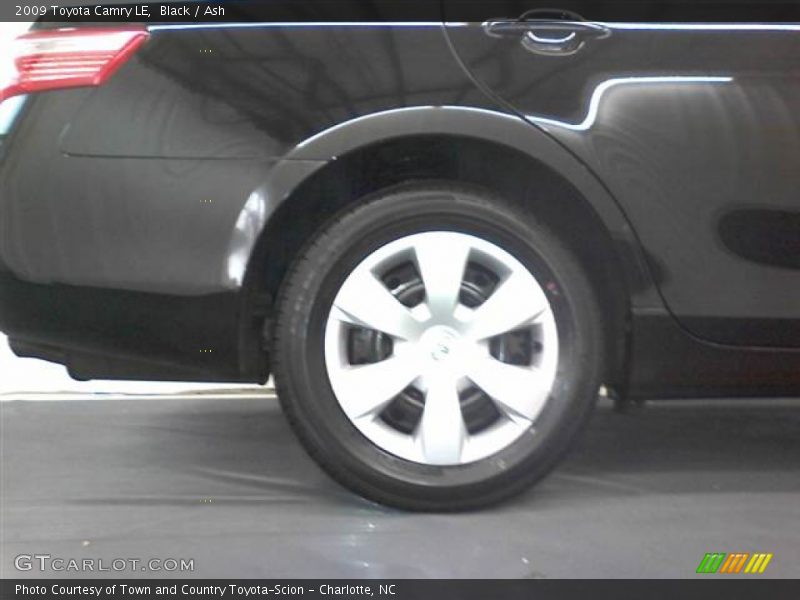 Black / Ash 2009 Toyota Camry LE