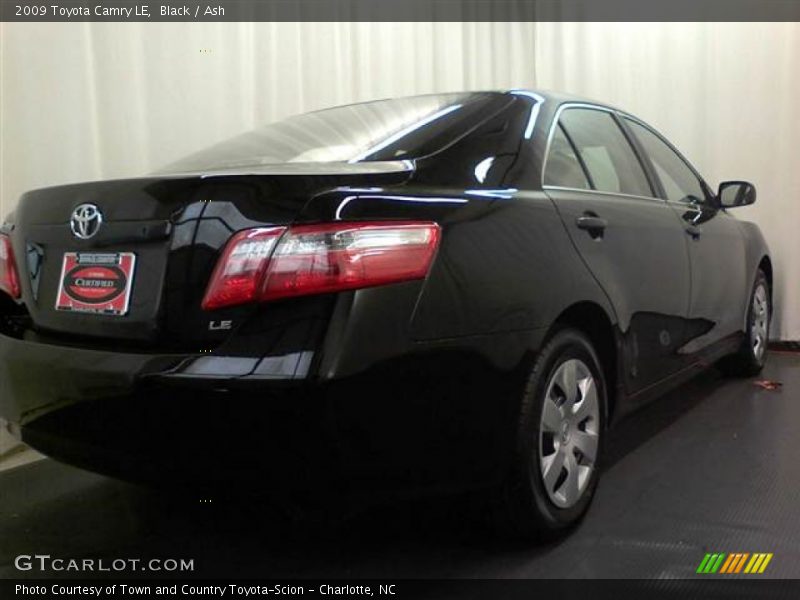 Black / Ash 2009 Toyota Camry LE