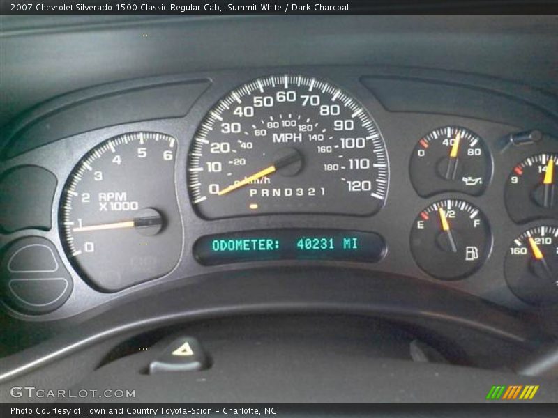 Summit White / Dark Charcoal 2007 Chevrolet Silverado 1500 Classic Regular Cab