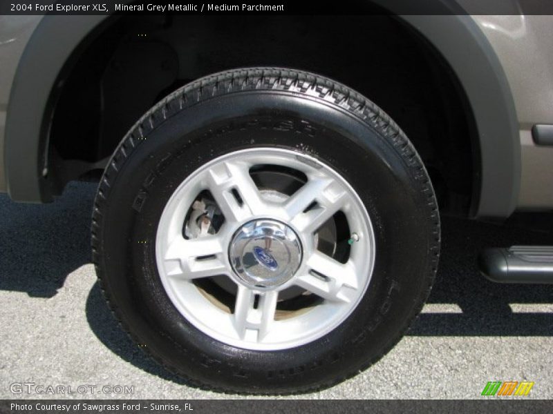 Mineral Grey Metallic / Medium Parchment 2004 Ford Explorer XLS