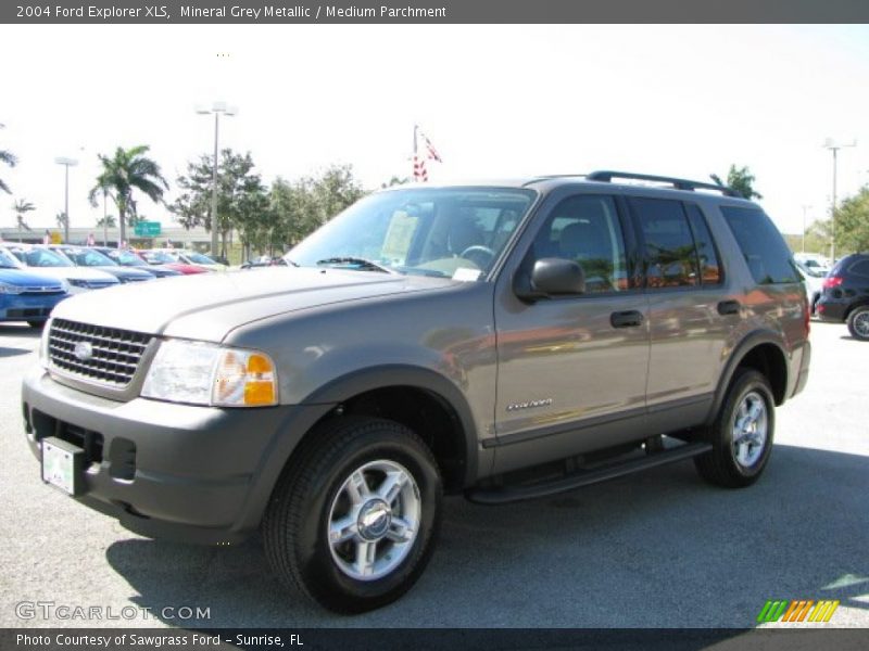 Mineral Grey Metallic / Medium Parchment 2004 Ford Explorer XLS