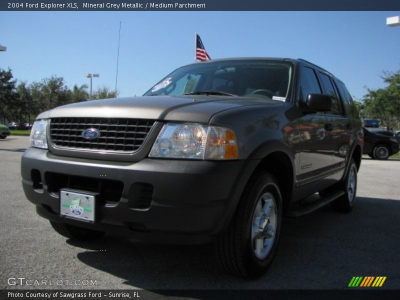 Mineral Grey Metallic / Medium Parchment 2004 Ford Explorer XLS