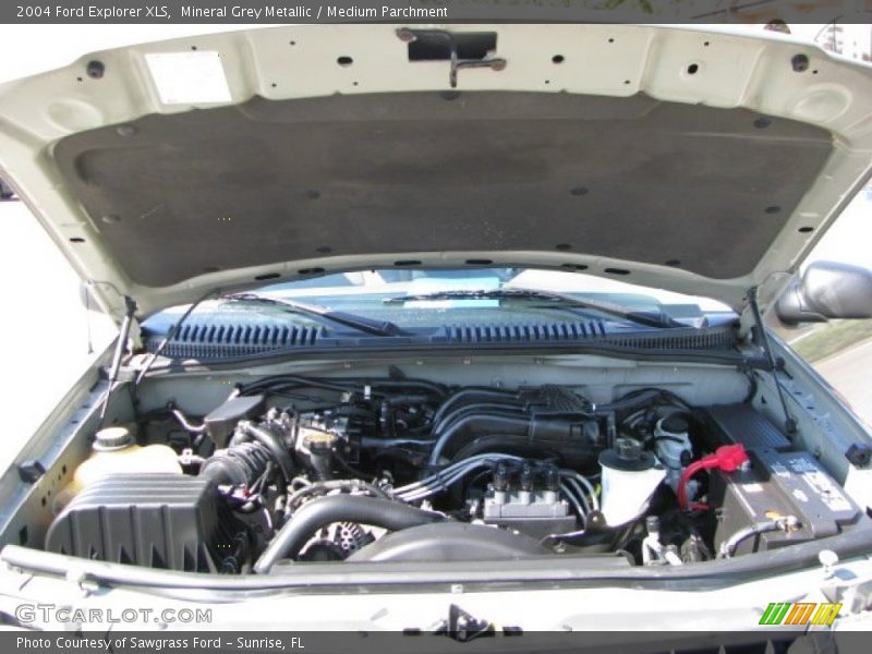 Mineral Grey Metallic / Medium Parchment 2004 Ford Explorer XLS