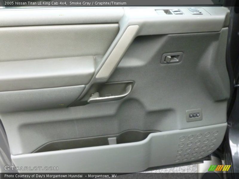 Smoke Gray / Graphite/Titanium 2005 Nissan Titan LE King Cab 4x4