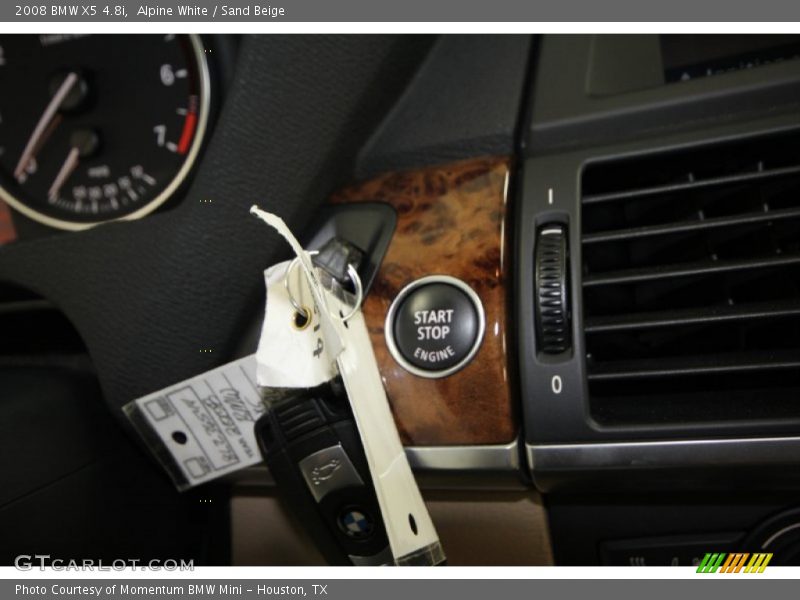 Alpine White / Sand Beige 2008 BMW X5 4.8i