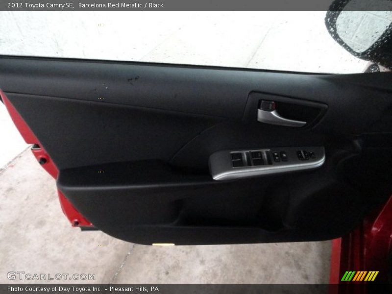 Barcelona Red Metallic / Black 2012 Toyota Camry SE