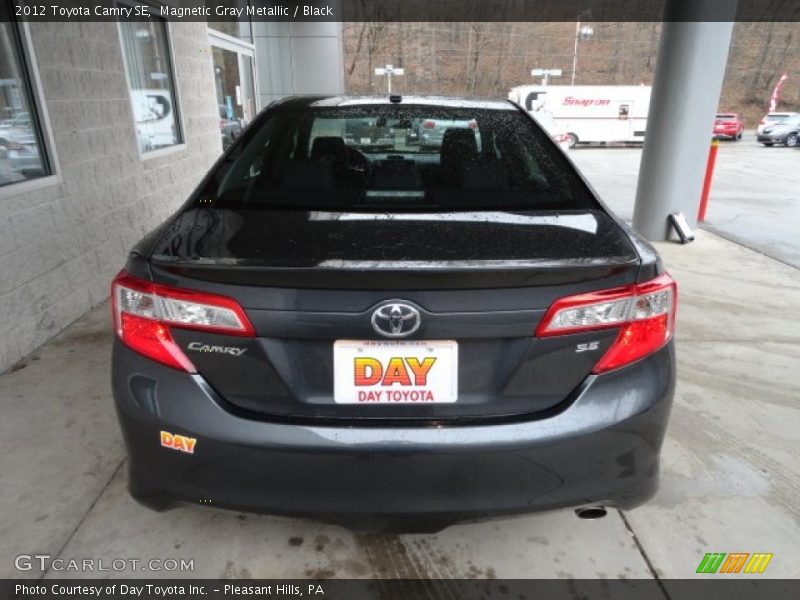 Magnetic Gray Metallic / Black 2012 Toyota Camry SE