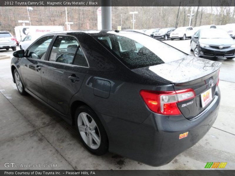 Magnetic Gray Metallic / Black 2012 Toyota Camry SE