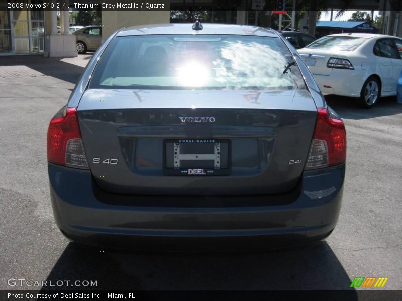 Titanium Grey Metallic / Quartz 2008 Volvo S40 2.4i