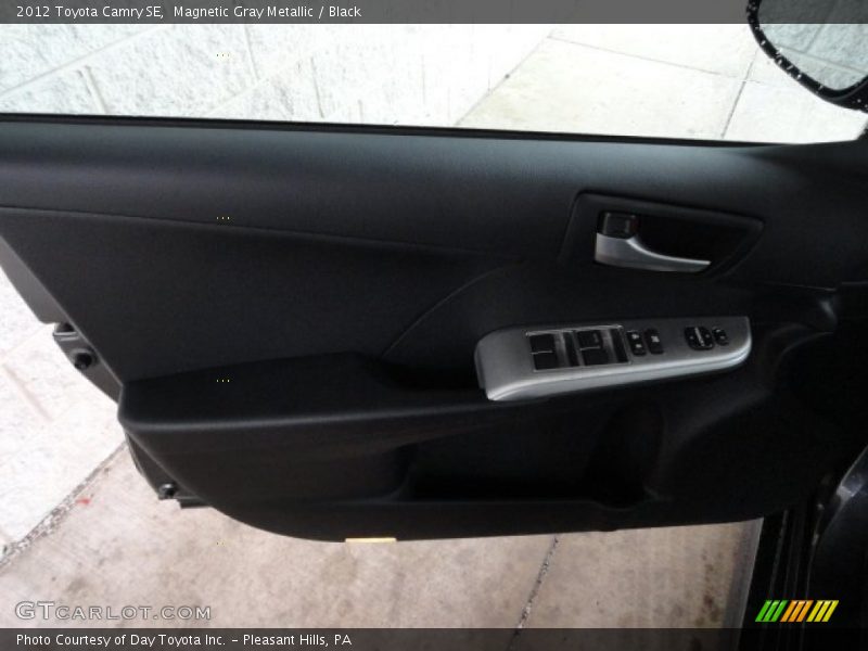Magnetic Gray Metallic / Black 2012 Toyota Camry SE