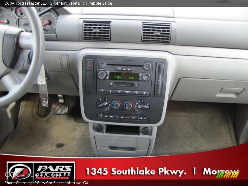 Silver Birch Metallic / Pebble Beige 2004 Ford Freestar SES